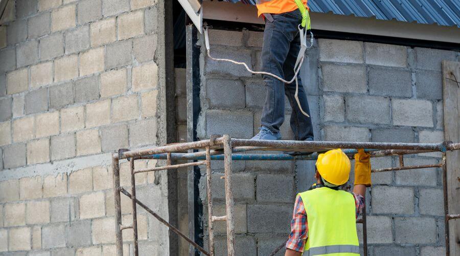 Expert Emergency Roof Repairs services in Hazel Green, AL